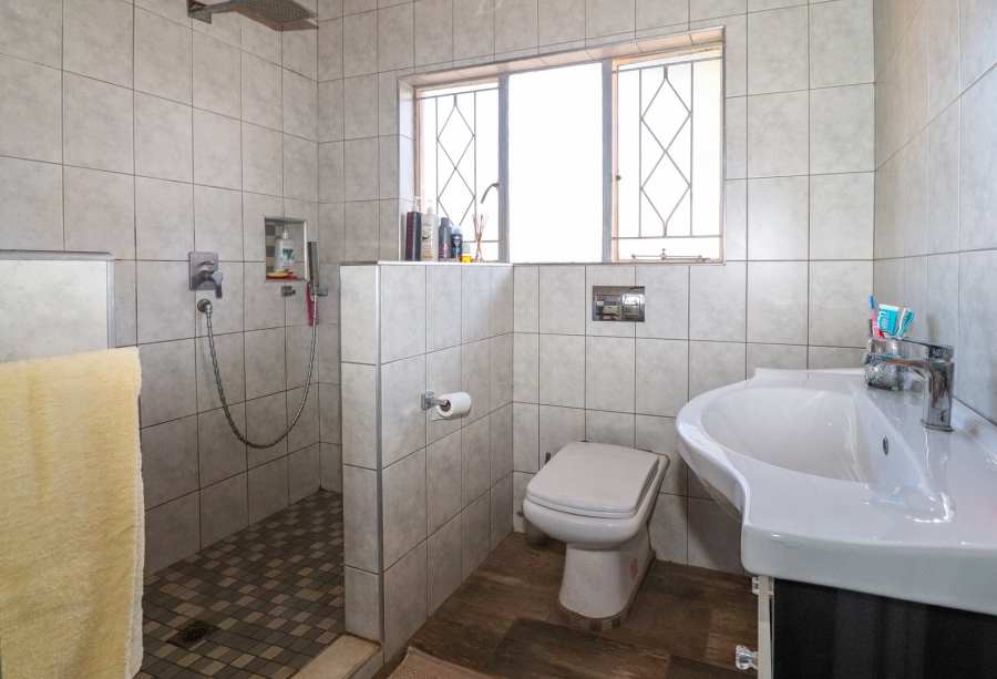 4 Bedroom Property for Sale in Flimieda North West